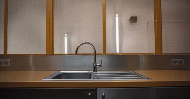 Large Sink: A Comprehensive Guide to Selection, Installation, and Maintenance