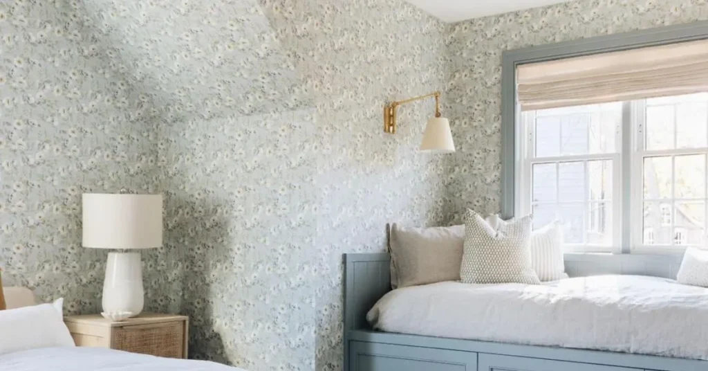 Stoffer Home Wallpaper