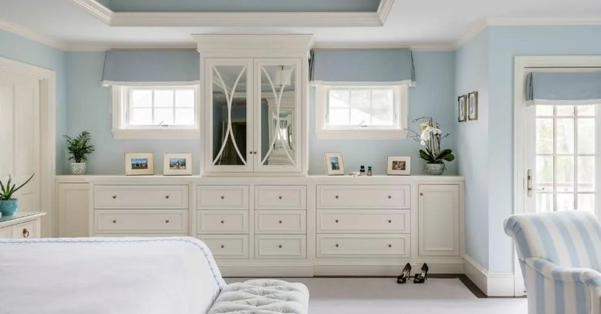 Bedroom Built-in Cabinets