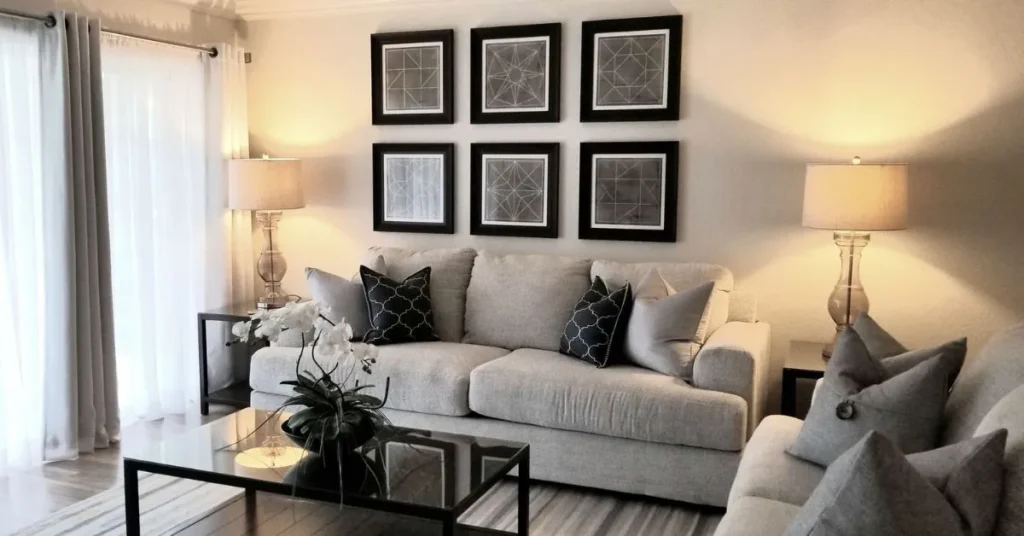 Soletren Sofa
