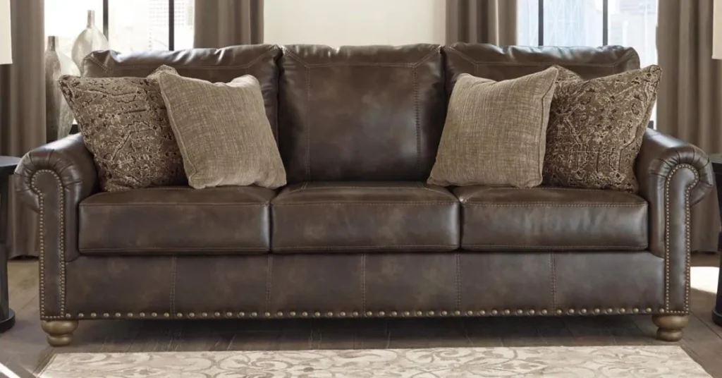 Nicorvo Sofa
