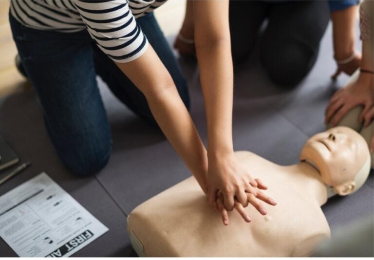 The 4 Benefits of Knowing CPR: Why Every Individual Should Take the CPR Test